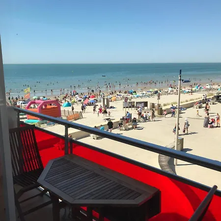Les Balcons Rouges - Vue Mer Camiers Buitenkant foto