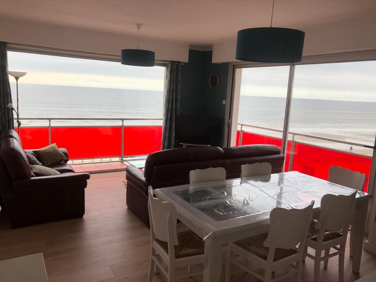 Les Balcons Rouges - Face * Camiers